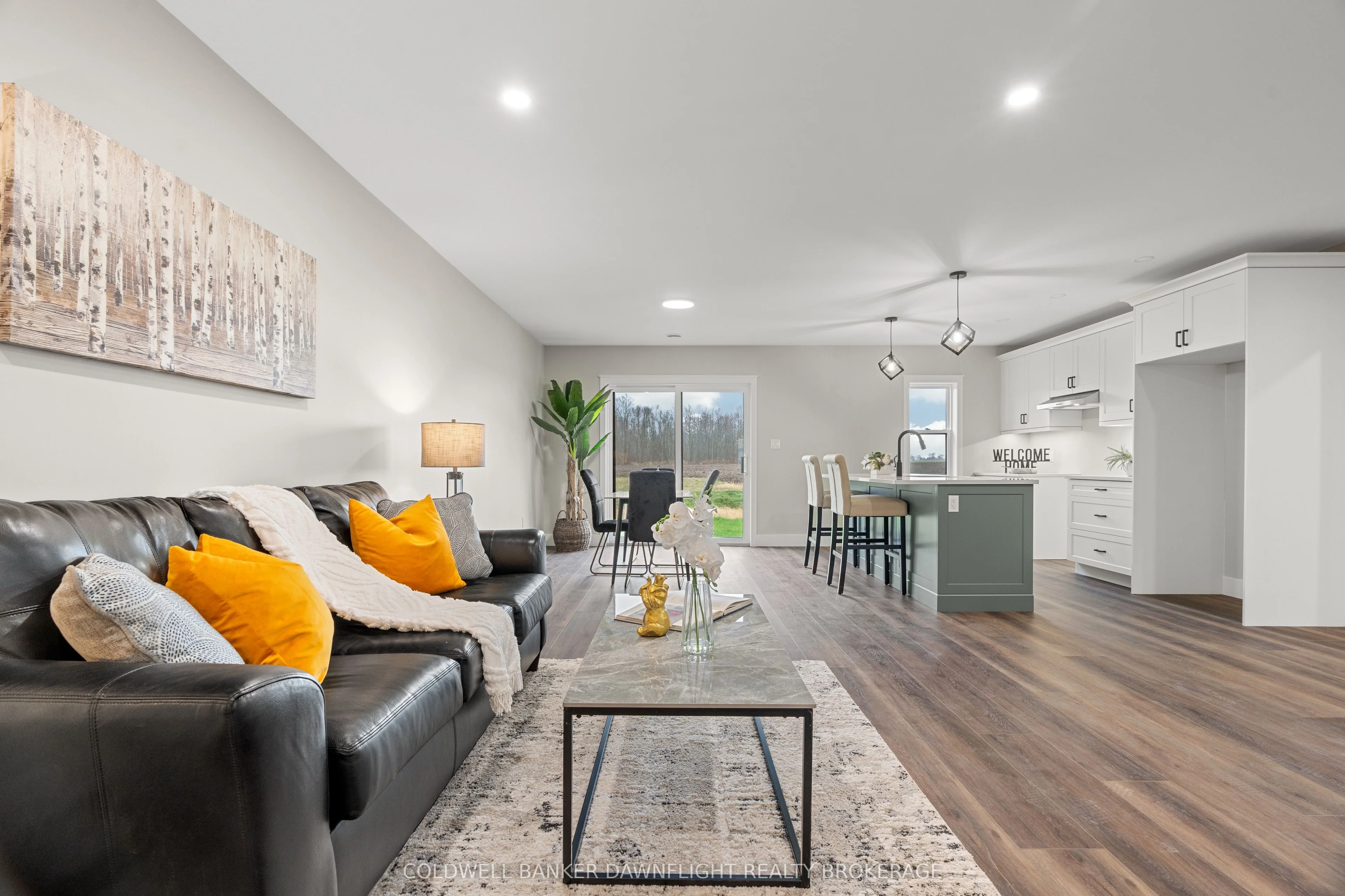 137 VICTORIA Avenue E, South Huron, ON N0M 1M0