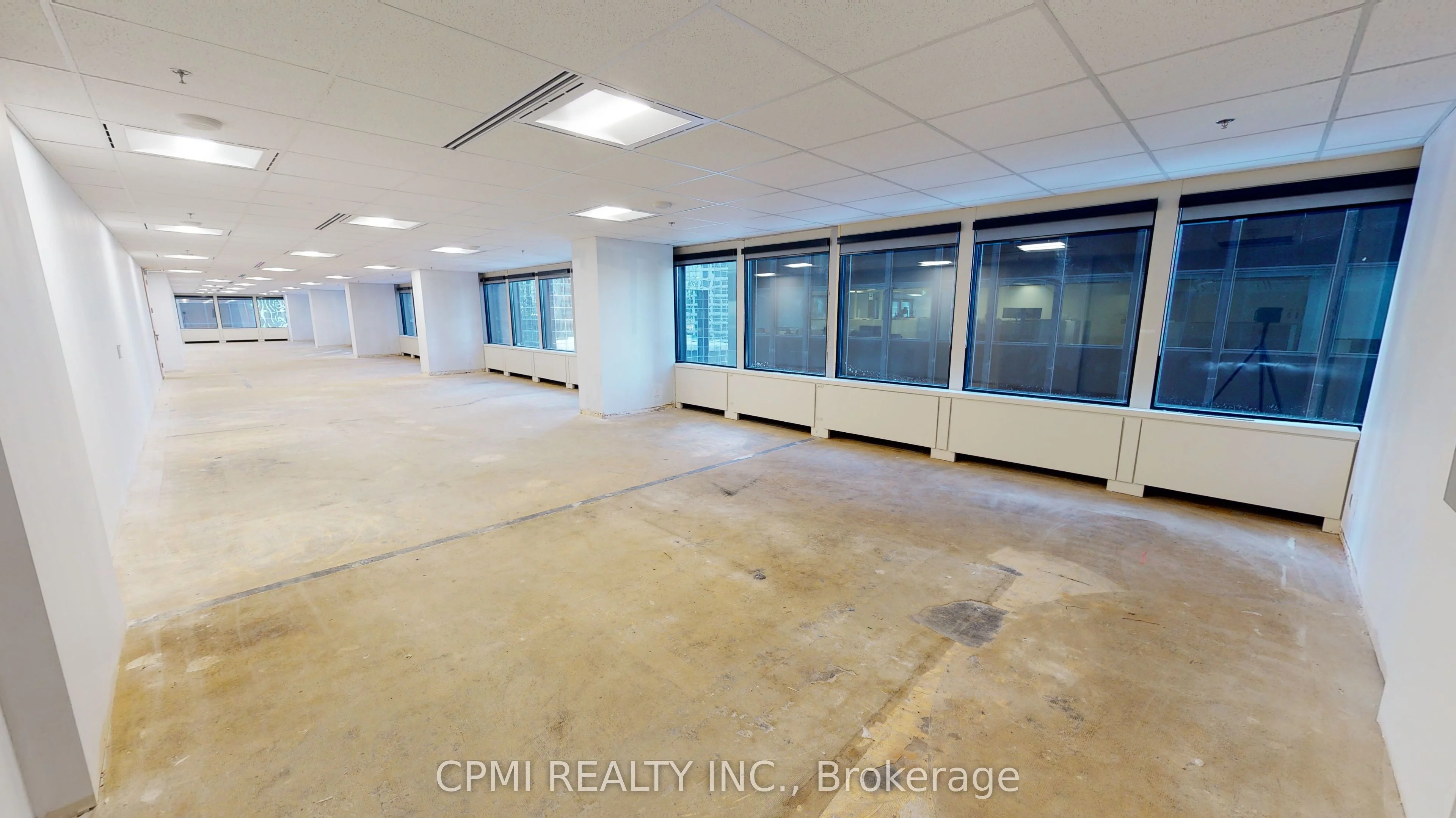 112 Kent Street 700, Ottawa Centre, On K1a 0w8