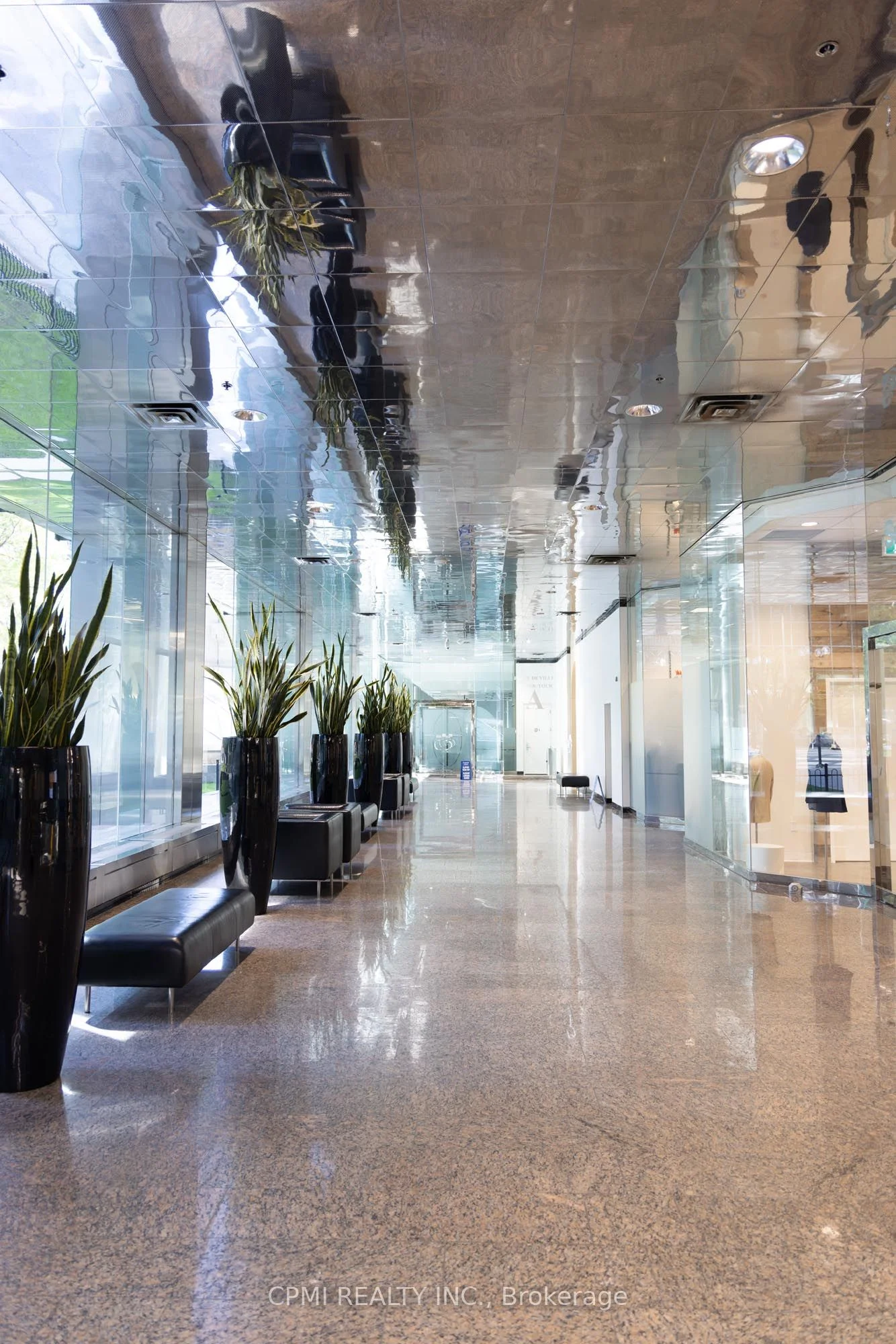 112 Kent Street 1501, Ottawa Centre, On K1a 0w8