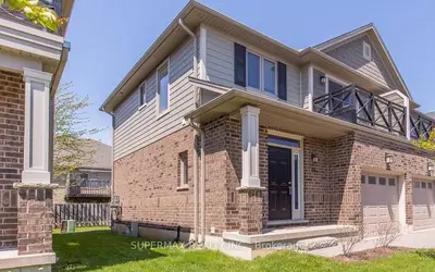 112 North Centre Road 80, London North, On N5x 0g9