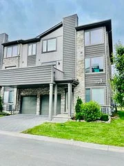 1960 Dalmagarry Road 90, London North, ON N6G 0T8