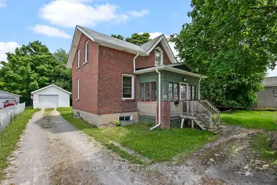 142 Lindsay Street S, Kawartha Lakes, On K9v 2m7