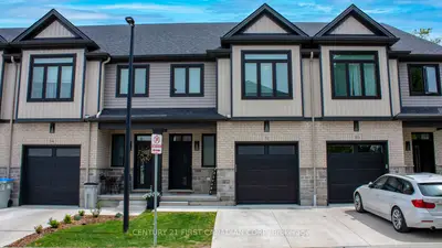 601 Lions Park Drive 32, Strathroy-caradoc, On N0l 1w0