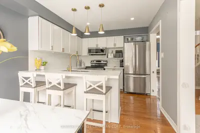 10 Rossmore Court 64, London South, On N6c 6a3