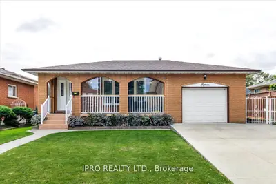 Detached in Hamilton
