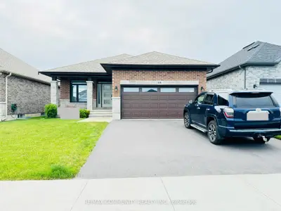 Detached in Belleville