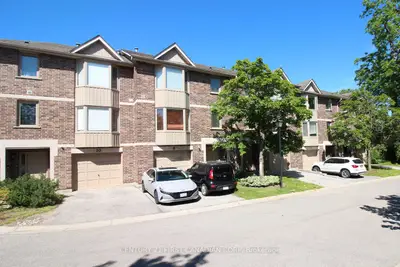 1548 Richmond Street Unit 7, London North, On N6g 4w7