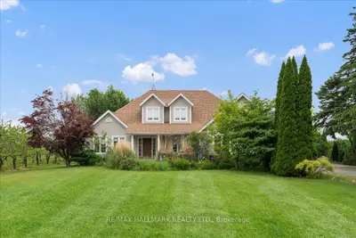 Detached in Lincoln