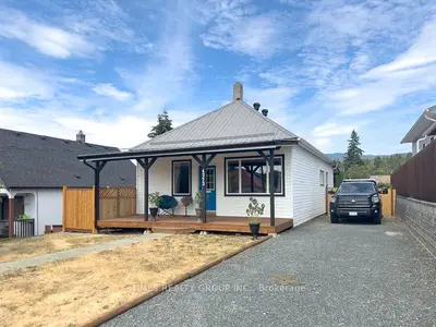 4723 Lathom Road, Out Of Area, Bc V9y 3c6