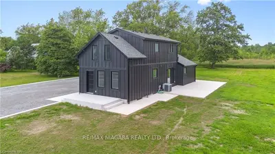 2548 Highway 3, Port Colborne, On, L3k 5v3