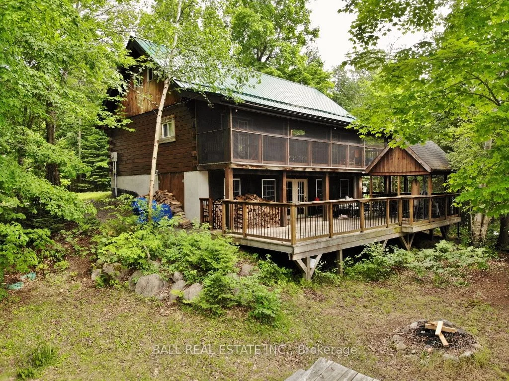 301B Terry's Lane, Addington Highlands, ON K0L 1W0
