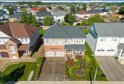 12 Shantz Avenue, Brantford, On N3t 0a7