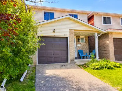 Condo Townhouse in Waterloo