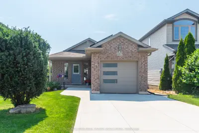217 Baxter Street, London East, On N5w 0a2