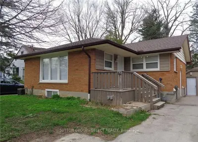 83 Britannia Avenue Lower, London North, On N6h 2j3