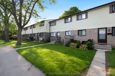825 Dundalk Drive N 14, London South, On N6c 3v6