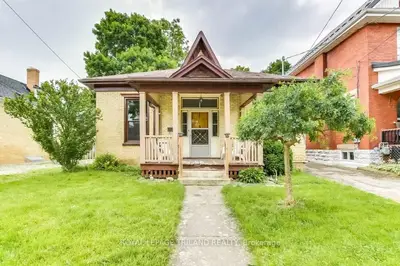 Detached in St. Thomas
