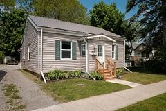 414 Wellington Street, Peterborough, ON K9H 5C4