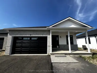18 French Street, Prince Edward County, On K0k 2t0