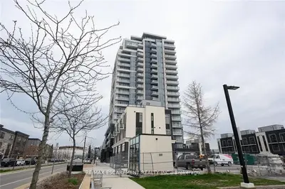 Condo Apartment in Grimsby