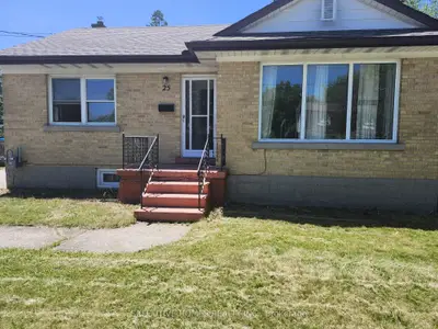 Detached in Waterloo