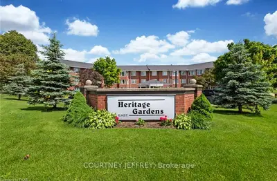 2 Heritage Way 106, Kawartha Lakes, On K9v 5p5