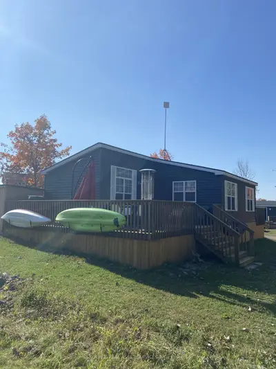 486 County Road Pml039, Prince Edward County, On K0k 1p0