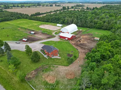 Farm in Kawartha Lakes