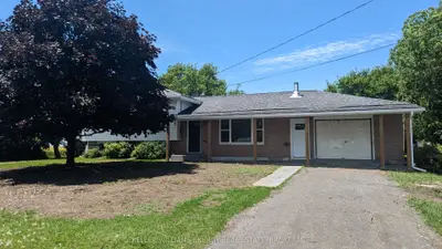 831 County Road 5, Prince Edward County, On, K0k 2t0