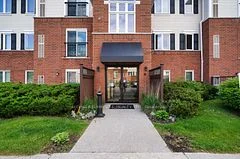 300 Spillsbury Drive 303, Peterborough, On K9k 0b4