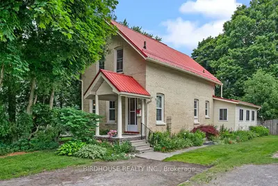 50 Huron Street, Kawartha Lakes, On K9v 2h8