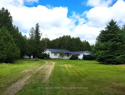 973 Quin-mo-lac Road, Centre Hastings, On K0k 2k0