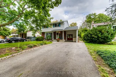 Detached in Waterloo