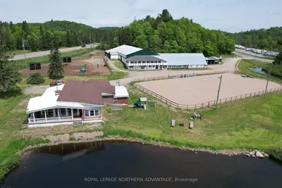 Detached in Algoma Remote Area