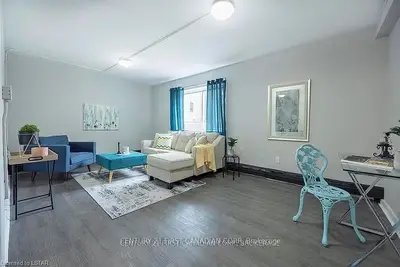 871 Adelaide Street N 2, London East, On N5y 2m2