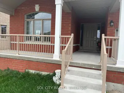 18 Carew Boulevard, Kawartha Lakes, On K9v 0p6
