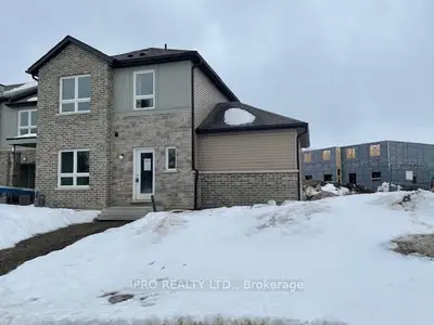 43 Perenack Avenue W, Welland, On L3c 5l5