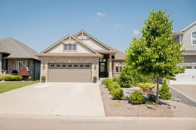 Detached in Central Elgin