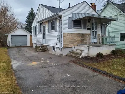 67 Glenwood Avenue, London East, On N5z 2p7