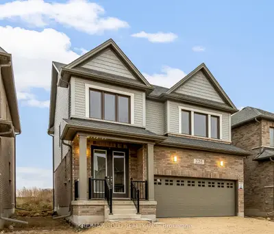 225 Leslie Davis Street, North Dumfries, On N0b 1e0