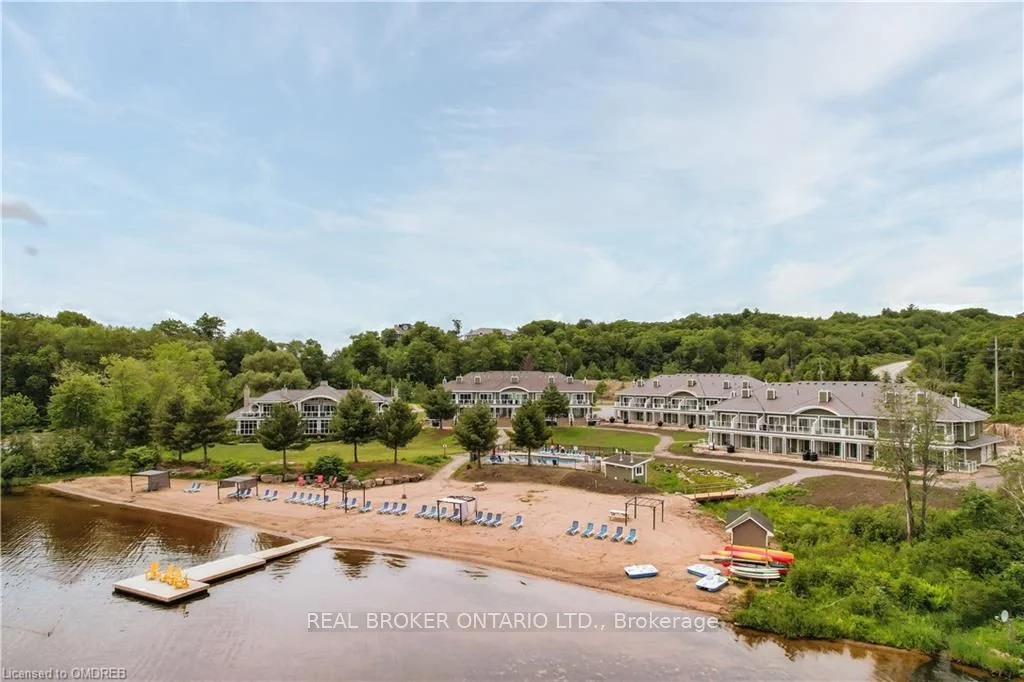 Condo Apartment in Muskoka Lakes