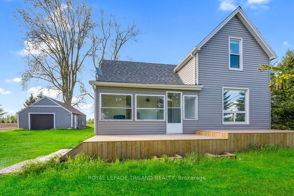 8848 Falconbridge Drive, Strathroy-caradoc, On N0l 1w0