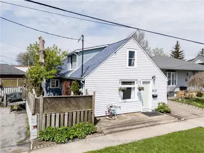 190 Davis Street, Port Colborne, On L3k 1z2