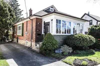 56 Woodland Avenue, St. Catharines, On L2r 5a3