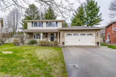 18 Cynthia Court, Pelham, On, L0s 1e1