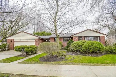 6050 Theresa Street, Niagara Falls, On L2j 2a3