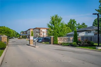 4644 Pettit Avenue 120, Niagara Falls, On L2e 0b4