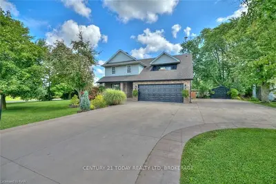 2792 Fifth St Louth Street, St. Catharines, On L2r 6p7