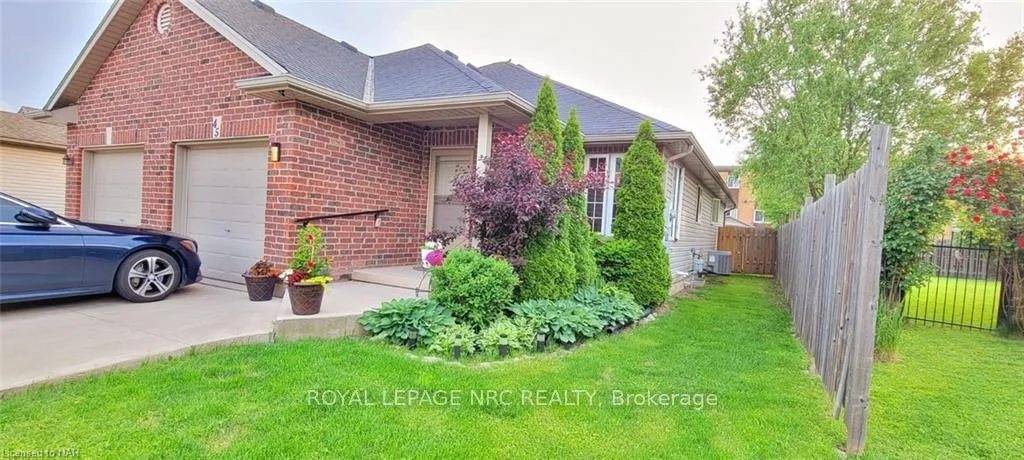 45 Nathalie Court, Welland, On L3b 6h7