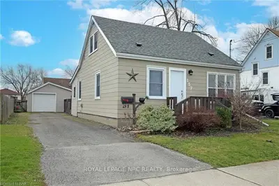 157 Gilmore Road, Fort Erie, On L2a 2m2